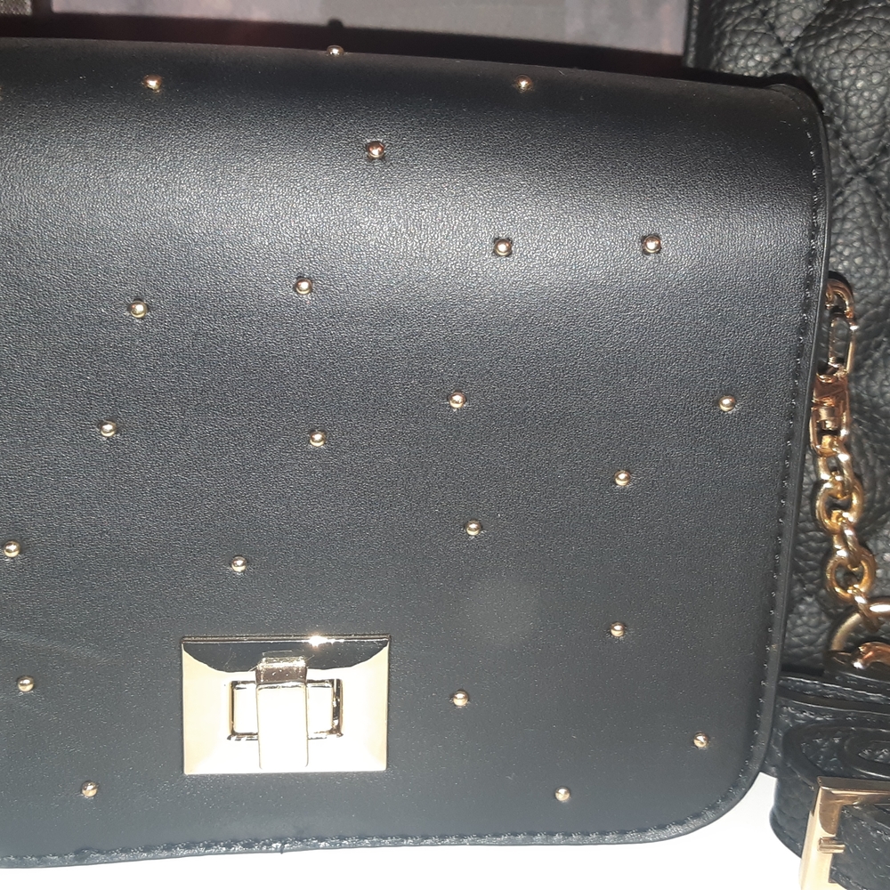 3 Looks Interchangable Face Cynthia Rowley Black and Gold Crossbody Bag/wristlet